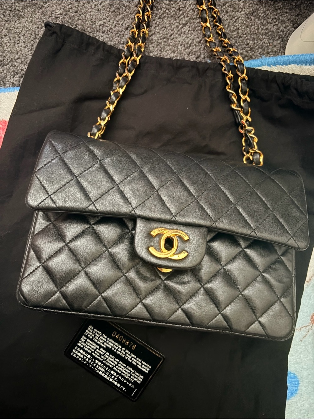 CHANEL Black Quilted Shoulder Bag with Gold Hardware - Picture 9 of 9